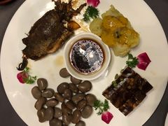 小吃四拼-羲和雅苑•北京烤鸭(平安国际金融中心店)