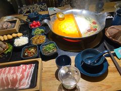 -湊湊火锅·茶憩(上海合生汇店)