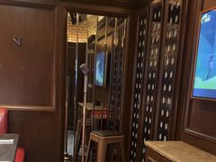 -骑士KTV(红谷滩万达店)
