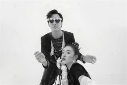 -唯一视觉婚纱摄影(李家村店)