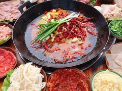 -周幺妹重庆老火锅(银泰城总店)