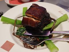 草扎肉-桂满陇·手作小笼包&江南叫花鸡(中山公园店)