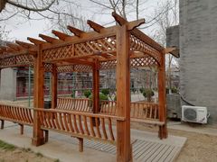 -万源龙顺度假庄园生态观光园