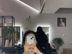 -ME觅妆·定制美妆·彩妆私教(菱角湖店)