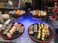 -圣丰索菲特·2 On 988 Café 自助餐厅