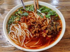 纯正云南小锅米线-遇见阿家村云南菜(魏公村店)