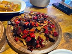-隔壁老王·家常云南菜(花巷店)