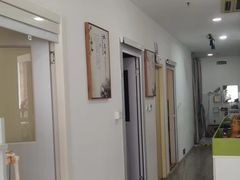 -麻麻手推拿