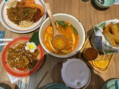 泰式传统冬阴功汤-迷你椰·泰式大排档(观前街店)