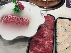 -牛村来人潮汕牛肉火锅(西单店)