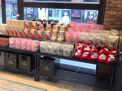 -皇冠幸福里动物奶油生日蛋糕(万达店)