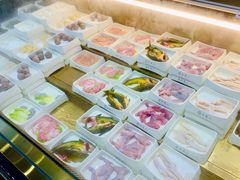 -来龍儿鲜切牛肉自助老火锅