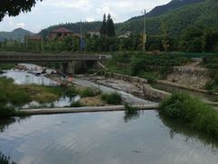 -仙山谷激浪漂流