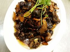 茶油焖黑鸡/只-茶油香闽南菜·花园餐厅(前埔店)