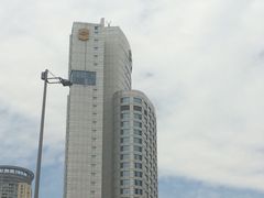-龙虾酒吧扒房(宁波香格里拉店)