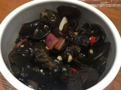 -渝是乎酸菜鱼(龙旗购物中心店)