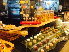 -圣丰索菲特·2 On 988 Café 自助餐厅