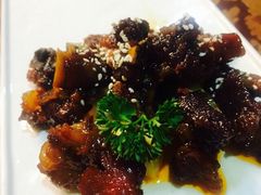 -万重锦·人文川菜馆(骡马市店)