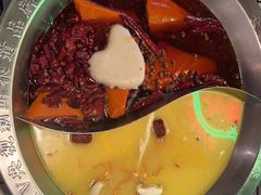 -山悦里 山野·鲜火锅(罗斯福广场店)