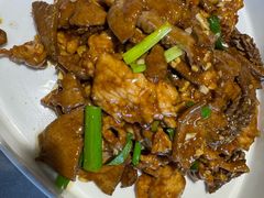 -大胡同天津菜·海肠捞饭·津门皮皮虾锅贴一绝(西姜井店)