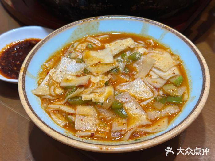 清真·舒迩布炕锅王·高原美食文化(青海总店)炒面片图片
