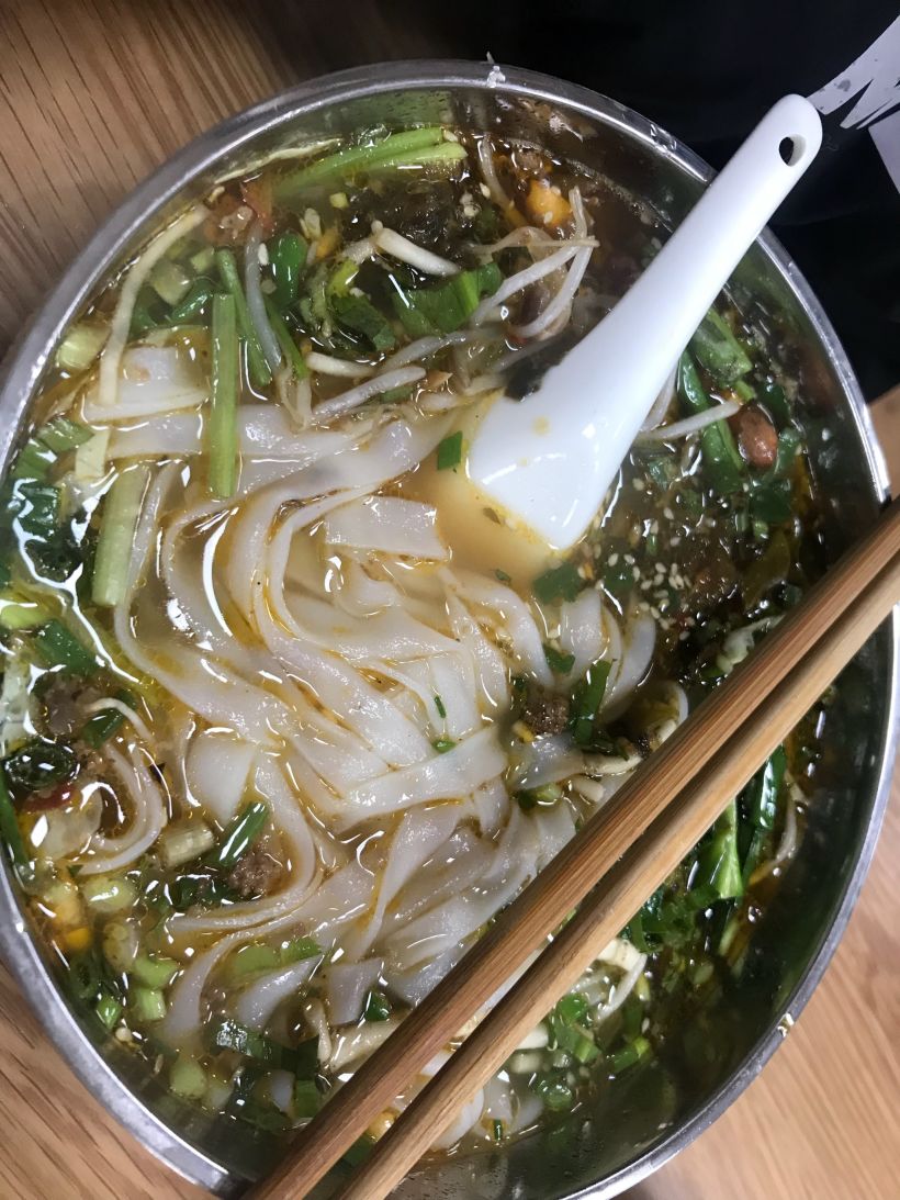 傣族花生汤米粉