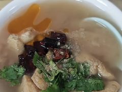 -洪峰浩老北京烧饼夹肉(角门路店)