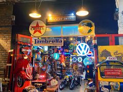 -席娜卡琳火车铁道夜市