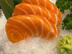 三文鱼大脂厚切-坂吉屋·居酒屋深夜食堂(龙湖店)