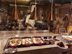 -松山湖凯悦酒店·Café自助餐厅·周末火舞秀表演