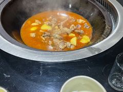 -东北农家院·铁锅炖(莘庄店)