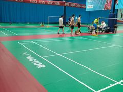 -铸信羽毛球俱乐部