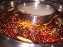 -小天鹅火锅·一线江景洪鼎旗舰店(洪崖洞店)