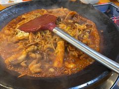 八爪鱼微辣-红辣椒八爪鱼特色韩国料理