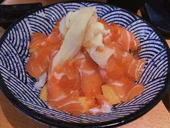 三文鱼刺身饭-沼津港渔市(宏伊国际广场店)