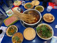 -马路边边麻辣烫联盟路店