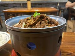 牛腩煲-黑白电视长沙小吃(美林M·LIVE天地东座店)