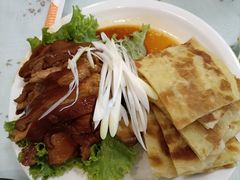 老汤酱肘卷饼-鼎香润(德胜门内店)