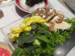 -红鼎豆捞·非遗鲍皇汤火锅(宝丰路店)