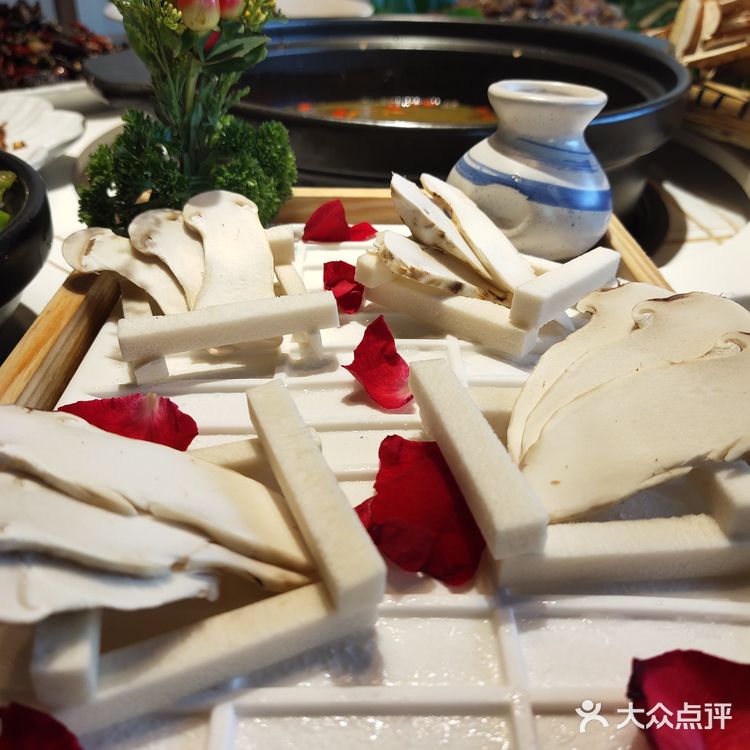 昆明吃到好吃野生菌