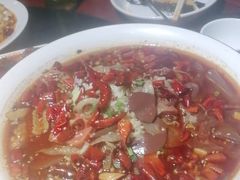 -东口码头·烧鸽子·鱼头泡饼·地方菜(金鹰悦城店)