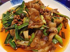 -茅台镇网红溶洞餐厅·茅帮菜馆