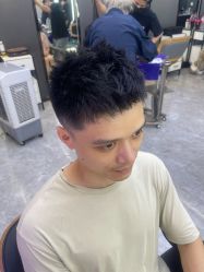 -藤野造型烫发染发