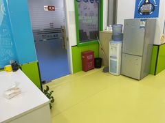 -童程童美·信息学竞赛·乐高机器人编程(长宁来福士校区)