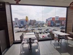 -麦当劳(得来速店)