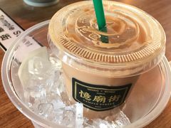 丝袜奶茶-憶廟街 X 沙角邨(太古城店)