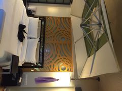 iphone_upload_pic-喜鹊愉家酒店(郑州曼哈顿博览中心地铁站店)