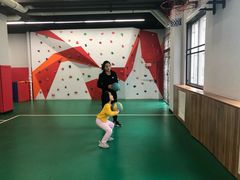 -悦动体能篮球羽毛球网球(三里河店)