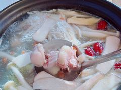 -濠轩阁特色生蚝火锅(水湾路店)