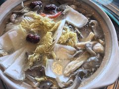 -口袋鸭砂煲火锅(解放路店)